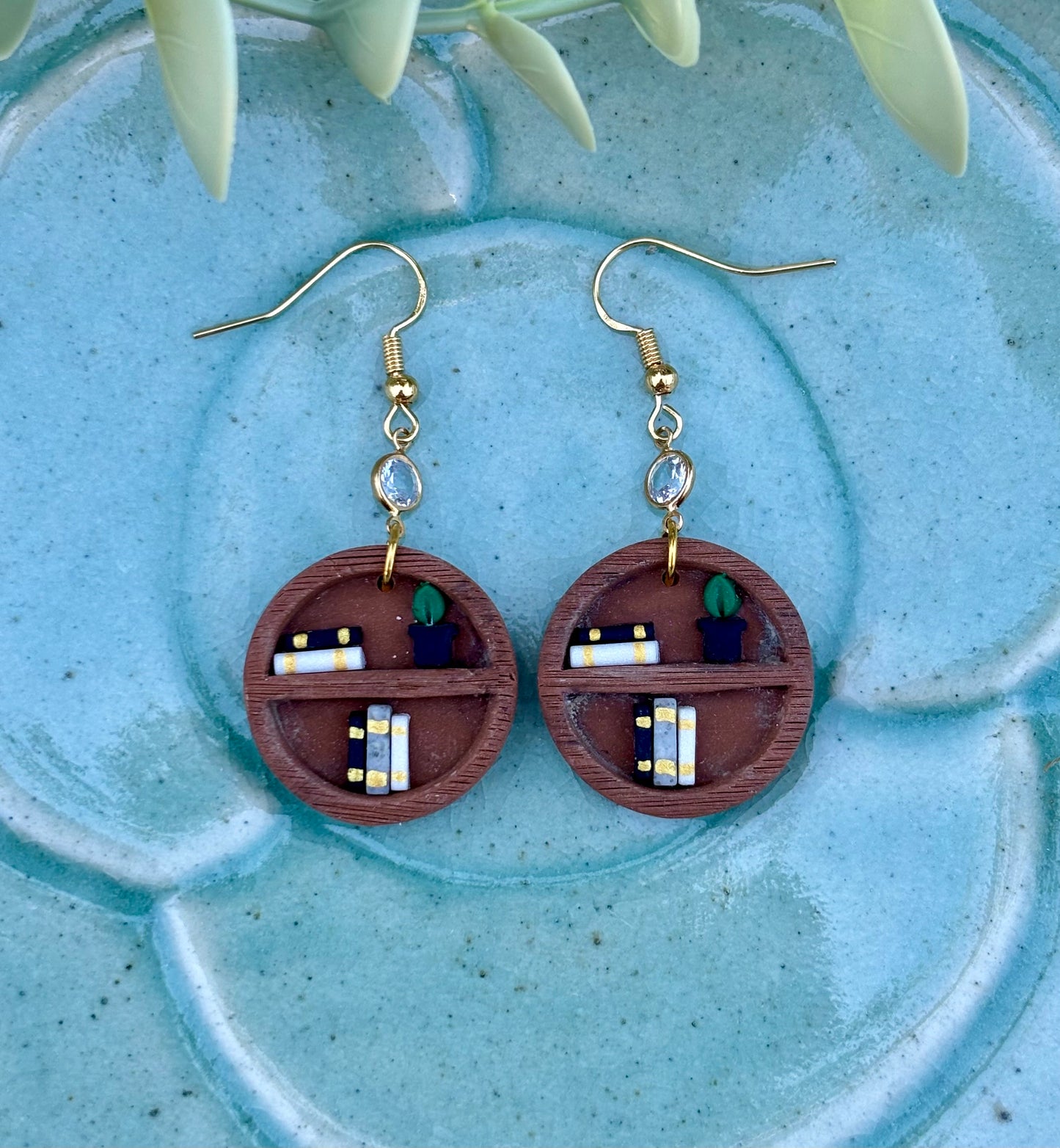 Circle Bookcase Dangles